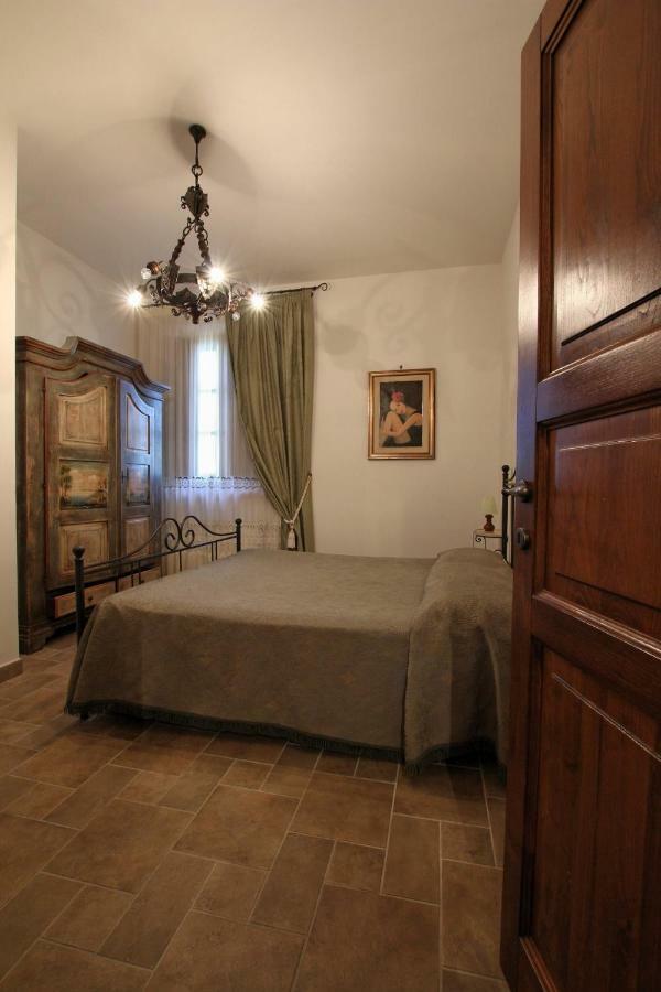 Isa Alloggio per agriturismo Follonica