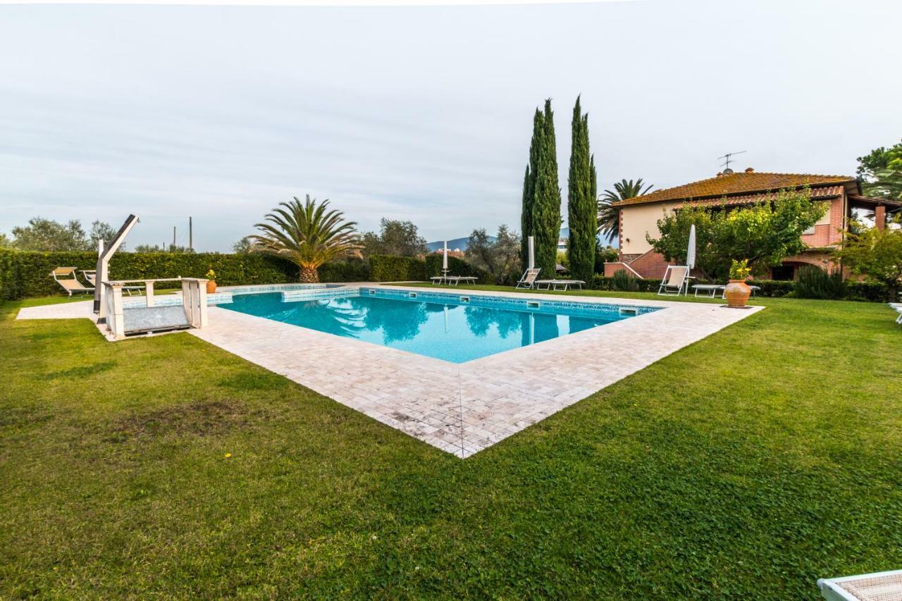 Isa Alloggio per agriturismo Follonica
